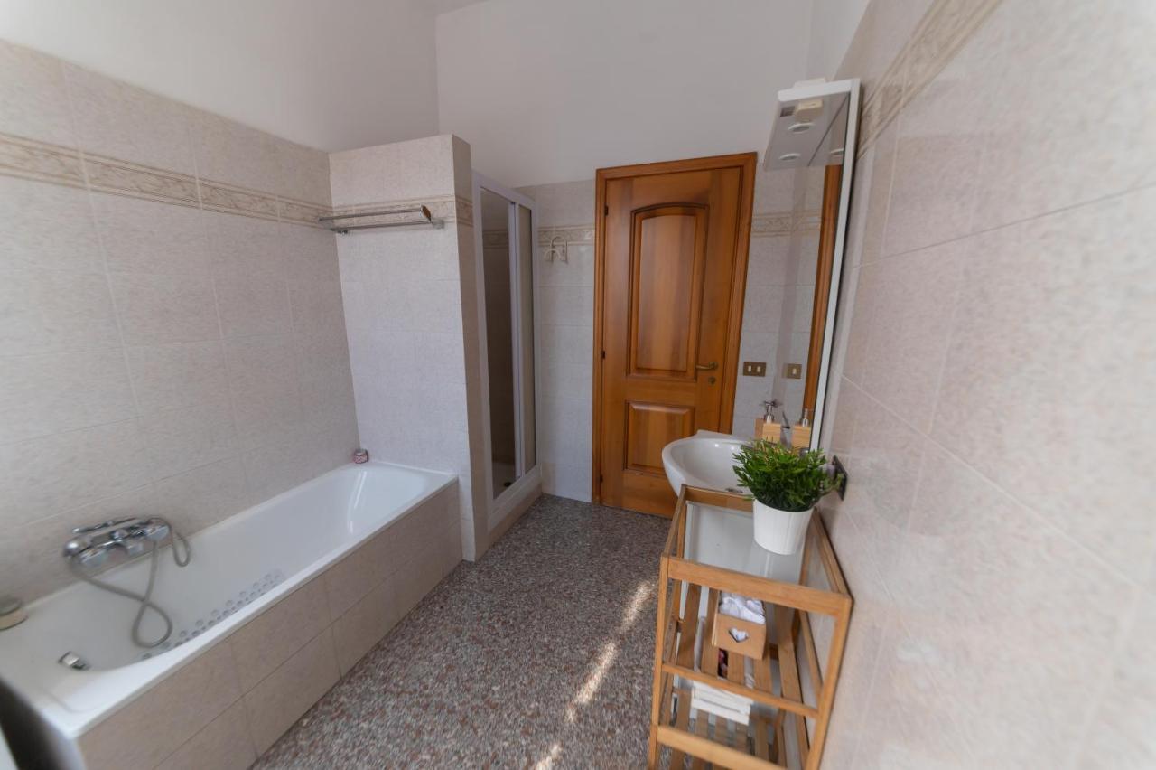 Dreams In Rome - Colosseum Apartment Roma Exterior foto
