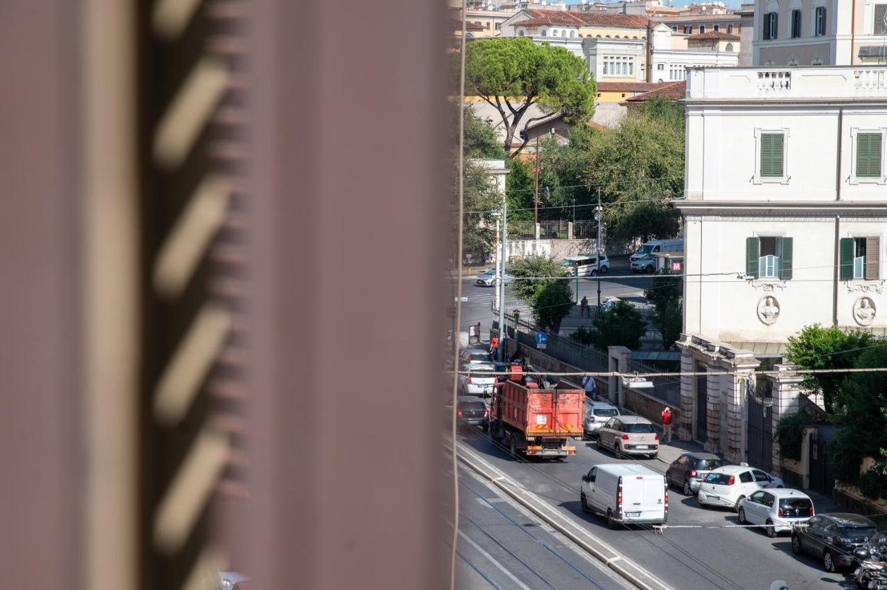 Dreams In Rome - Colosseum Apartment Roma Exterior foto